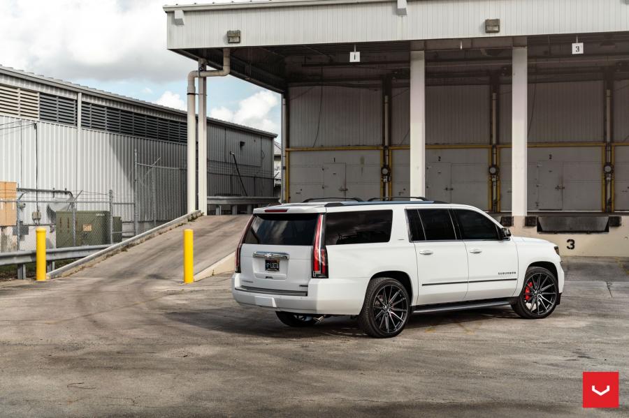  Chevrolet Suburban LTZ on Vossen Wheels (HF6-1) 2019 года  (фото 11 из 12)